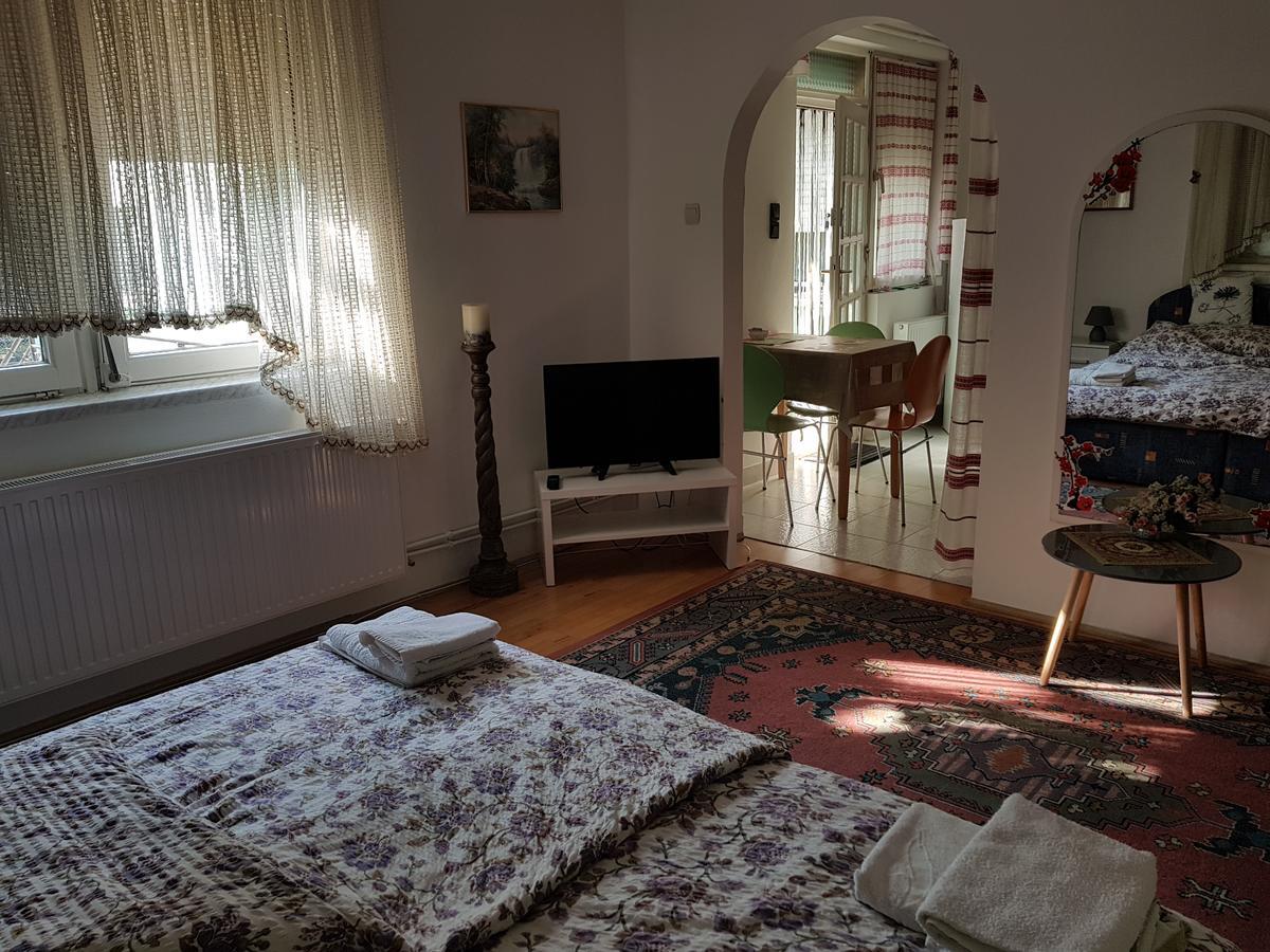 Judita Apartments Heviz Bagian luar foto
